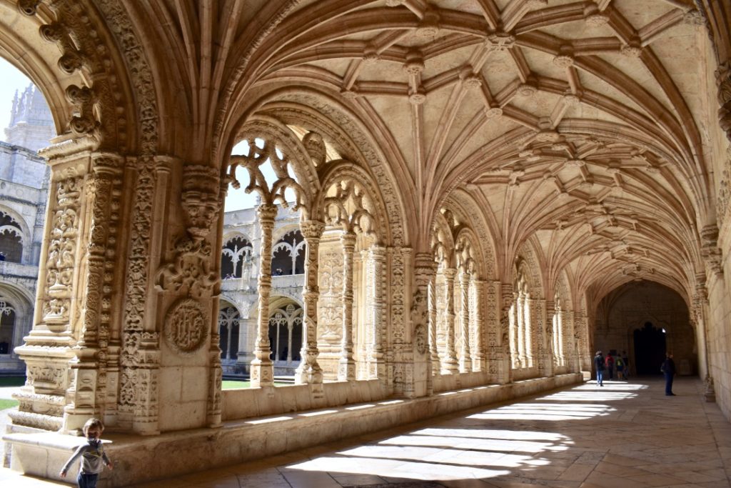 Lisbonne cloitre Mosteiro dos Jeronimos