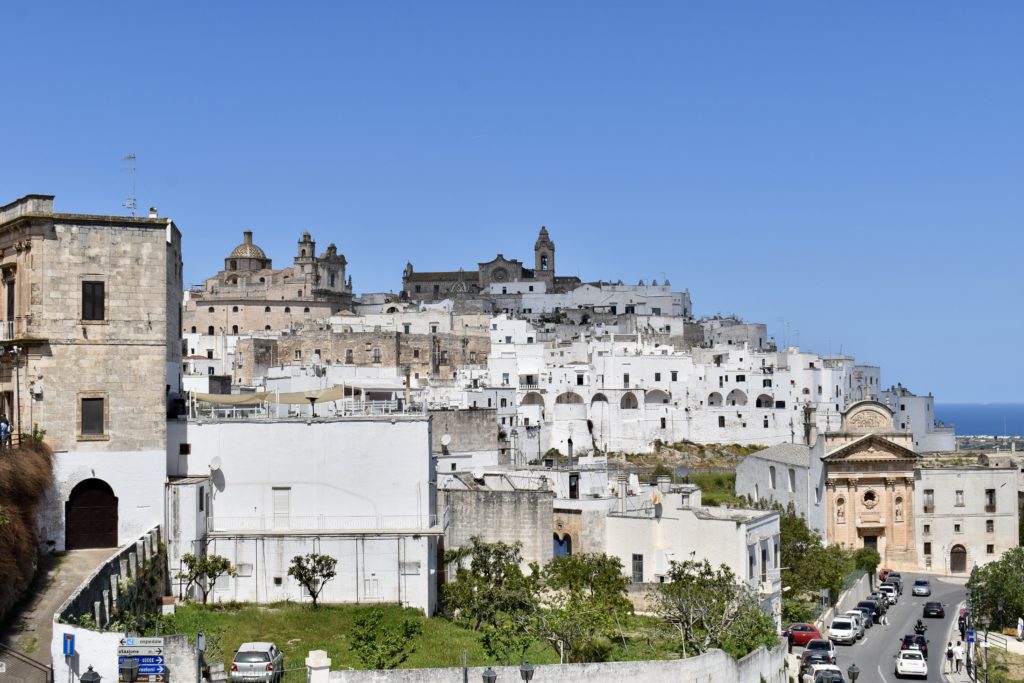 Ostuni ville blanche les Pouilles Italie