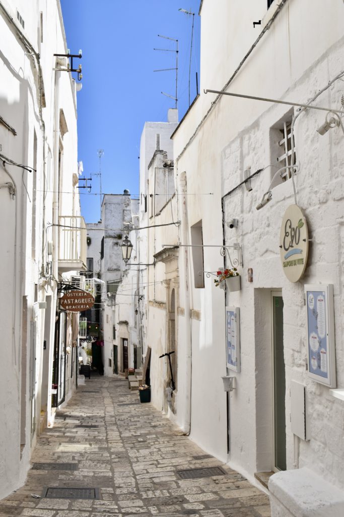 Ostuni ville blanche les Pouilles Italie