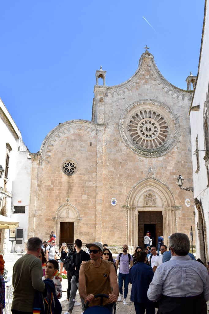 Ostuni ville blanche les Pouilles Italie