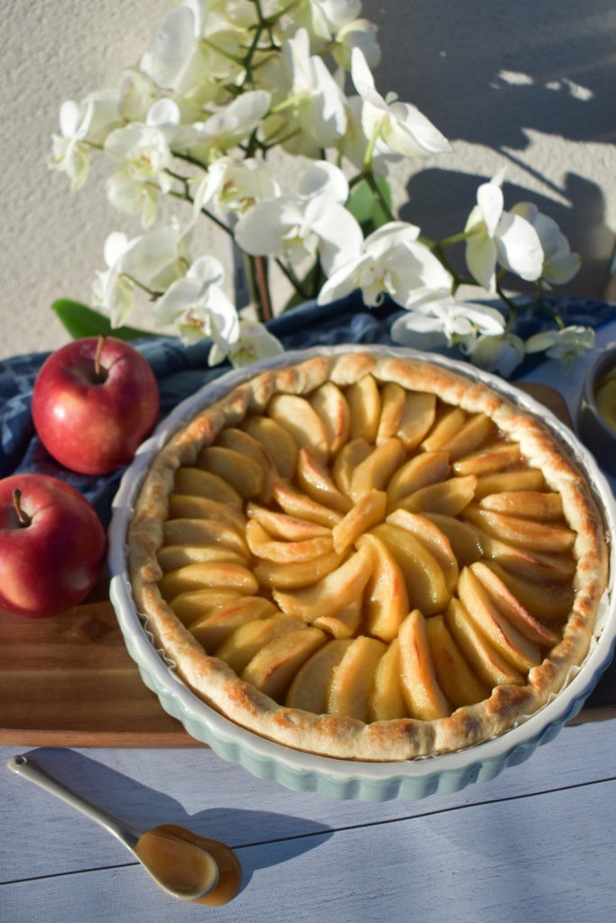 Tarte aux pommes végane caramel fondant recette