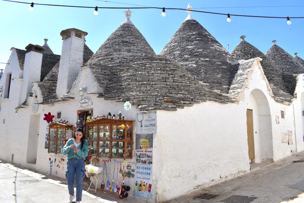 Quartier-Rione-Monti-Alberobello-Les-Pouilles-Italie